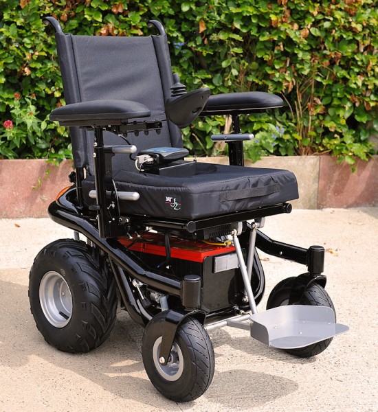 fat-tyres-powered-wheelchair-700.jpg