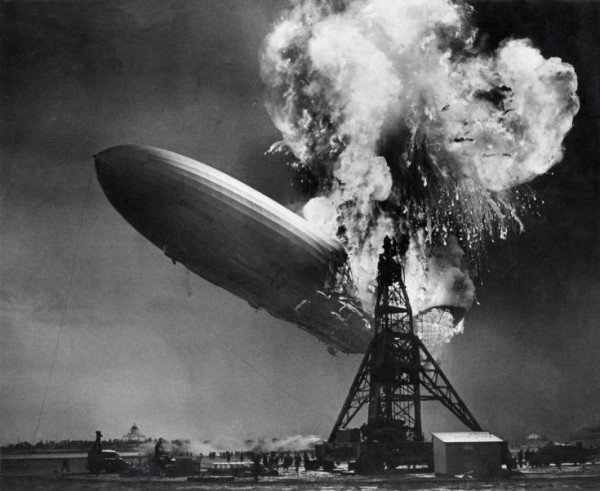 Hindenburg_disaster.jpg