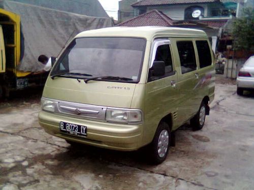 suzuki-cars-carry-drv-tahun-2001.jpg