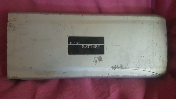 672437452_1_1000x700_batareya-akb-dlya-elektrovelosipeda-36v-10ach-ahtyrka.jpg