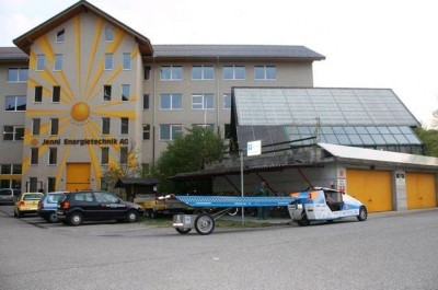 php28wvTr_solartaxi01.jpg